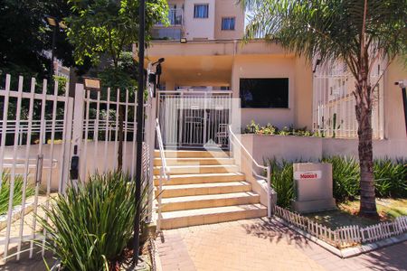 Apartamento para alugar com 35m², 2 quartos e sem vaga Apartamento para alugar com 35m², 2 quartos e sem vagaFachada