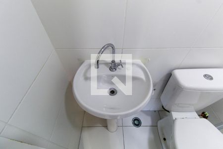 Apartamento para alugar com 35m², 2 quartos e sem vaga Apartamento para alugar com 35m², 2 quartos e sem vagaBanheiro