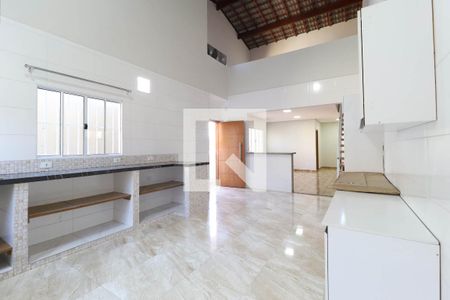 Casa à venda com 220m², 3 quartos e 5 vagas Casa à venda com 220m², 3 quartos e 5 vagasCozinha