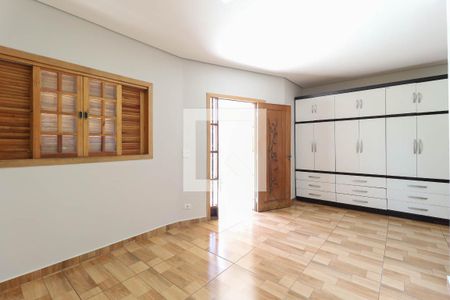 Casa à venda com 220m², 3 quartos e 5 vagas Casa à venda com 220m², 3 quartos e 5 vagasSuíte 1