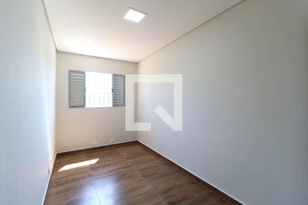 Casa à venda com 220m², 3 quartos e 5 vagas Casa à venda com 220m², 3 quartos e 5 vagasQuarto
