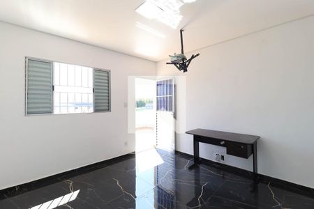 Casa à venda com 220m², 3 quartos e 5 vagas Casa à venda com 220m², 3 quartos e 5 vagasSuíte 2