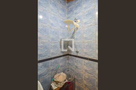 Casa à venda com 198m², 3 quartos e 3 vagasBanheiro de serviço