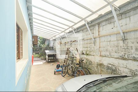 Casa à venda com 198m², 3 quartos e 3 vagasGaragem