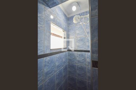 Casa à venda com 198m², 3 quartos e 3 vagasBanheiro 1