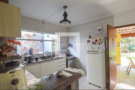 Casa à venda com 198m², 3 quartos e 3 vagasCozinha