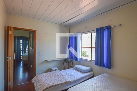 Casa à venda com 198m², 3 quartos e 3 vagasQuarto 2