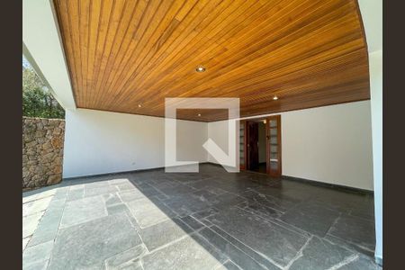 Casa de condomínio à venda com 400m², 5 quartos e 2 vagasSacada/Quarto 2