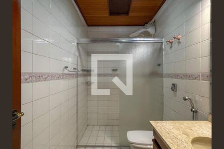 Casa de condomínio à venda com 400m², 5 quartos e 2 vagasBanheiro