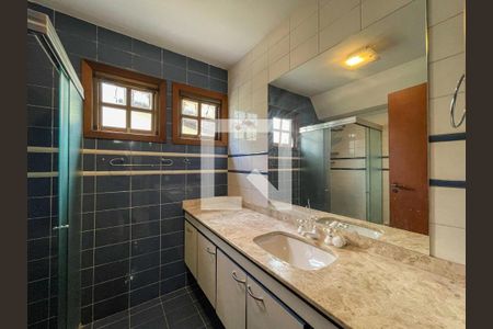 Casa de condomínio à venda com 400m², 5 quartos e 2 vagasBanheiro