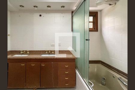 Casa de condomínio à venda com 400m², 5 quartos e 2 vagasBanheiro