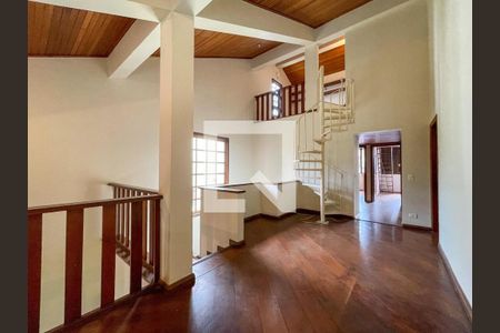 Casa de condomínio à venda com 400m², 5 quartos e 2 vagasVista/Quartos