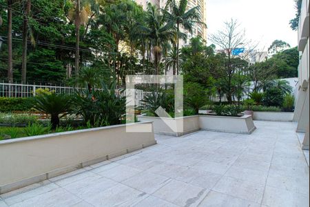 Apartamento à venda com 263m², 4 quartos e 2 vagas Apartamento à venda com 263m², 4 quartos e 2 vagasÁrea comum - Jardim