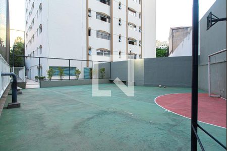 Apartamento à venda com 263m², 4 quartos e 2 vagas Apartamento à venda com 263m², 4 quartos e 2 vagasÁrea comum - Quadra