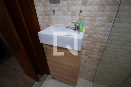 Apartamento para alugar com 69m², 2 quartos e sem vagaBanheiro da Suíte