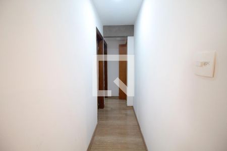 Apartamento para alugar com 69m², 2 quartos e sem vagaCorredor