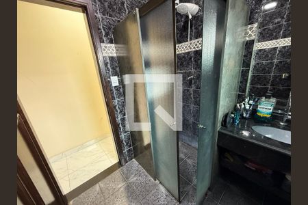 Casa para alugar com 230m², 3 quartos e 3 vagasBanheiro 3