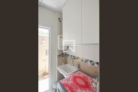 Casa de condomínio à venda com 101m², 3 quartos e 2 vagas Casa de condomínio à venda com 101m², 3 quartos e 2 vagasÁrea de Serviço