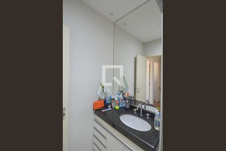 Casa de condomínio à venda com 101m², 3 quartos e 2 vagas Casa de condomínio à venda com 101m², 3 quartos e 2 vagasBanheiro