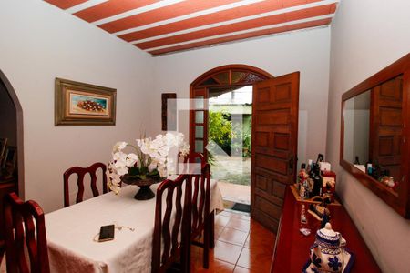 Casa para alugar com 309m², 3 quartos e 4 vagasSala 