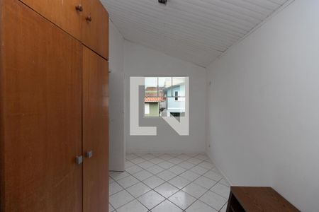 Casa de condomínio para alugar com 134m², 4 quartos e 2 vagas Casa de condomínio para alugar com 134m², 4 quartos e 2 vagasQuarto 2