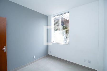 Quarto de apartamento para alugar com 3 quartos, 75m² em Cidade Nova, Belo Horizonte