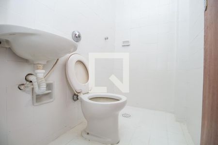Apartamento para alugar com 75m², 3 quartos e 1 vaga Apartamento para alugar com 75m², 3 quartos e 1 vagaBanheiro de Serviço