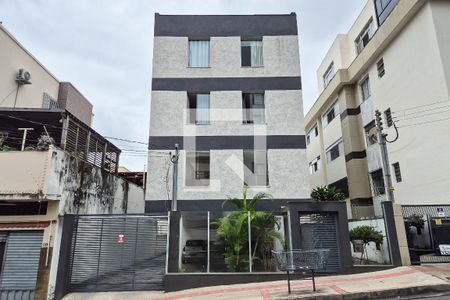 Apartamento para alugar com 75m², 3 quartos e 1 vaga Apartamento para alugar com 75m², 3 quartos e 1 vagaFachada