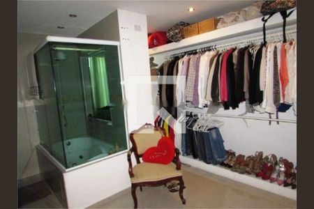 Casa à venda com 4 quartos, 193m² em Vila Gustavo, São Paulo