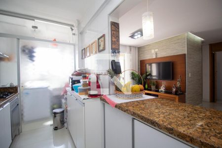 Apartamento à venda com 60m², 2 quartos e 1 vaga Apartamento à venda com 60m², 2 quartos e 1 vagaCozinha