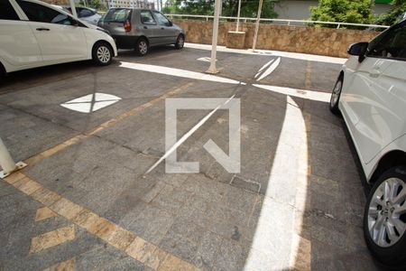 Apartamento à venda com 60m², 2 quartos e 1 vaga Apartamento à venda com 60m², 2 quartos e 1 vagaGaragem