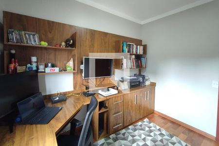 Apartamento à venda com 82m², 3 quartos e 2 vagasEscritório