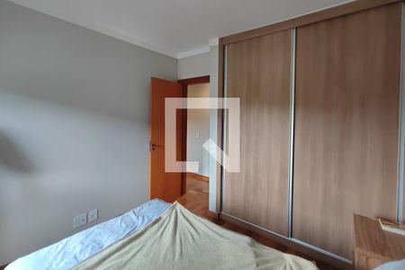 Apartamento à venda com 82m², 3 quartos e 2 vagasQuarto 2