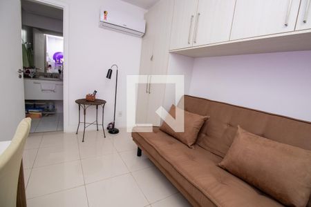 Apartamento à venda com 190m², 3 quartos e 2 vagas Apartamento à venda com 190m², 3 quartos e 2 vagasQuarto 3