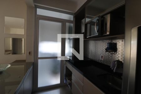 Casa para alugar com 48m², 1 quarto e 1 vaga Casa para alugar com 48m², 1 quarto e 1 vagaCozinha e Área de Serviço