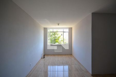 Sala de apartamento para alugar com 2 quartos, 62m² em Dom Rodrigo, Nova Iguaçu