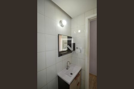 Apartamento para alugar com 62m², 2 quartos e 1 vaga Apartamento para alugar com 62m², 2 quartos e 1 vagaBanheiro