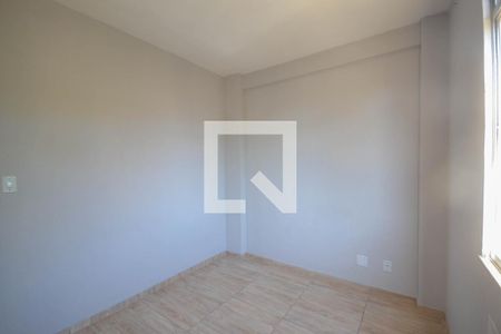 Quarto 1 de apartamento para alugar com 2 quartos, 62m² em Dom Rodrigo, Nova Iguaçu