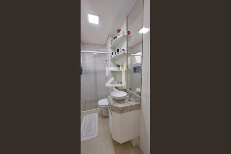 Apartamento à venda com 104m², 2 quartos e 2 vagasBanheiro 2