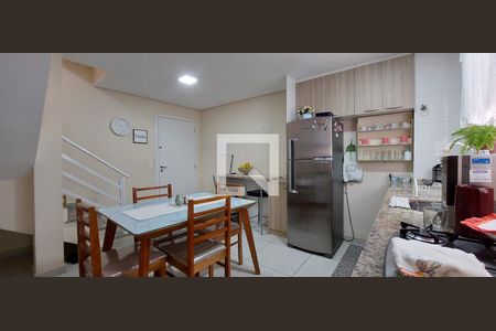 Apartamento à venda com 104m², 2 quartos e 2 vagasCozinha