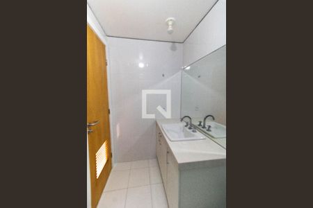 Apartamento à venda com 123m², 3 quartos e 2 vagasBanheiro da Suíte 2