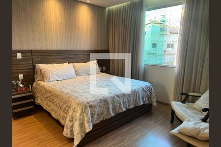 Casa à venda com 289m², 3 quartos e 2 vagas Casa à venda com 289m², 3 quartos e 2 vagasQuarto