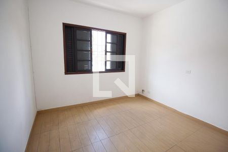 Casa à venda com 179m², 4 quartos e 2 vagasSuíte