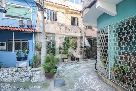 Apartamento para alugar com 74m², 2 quartos e sem vagaÁrea Comum