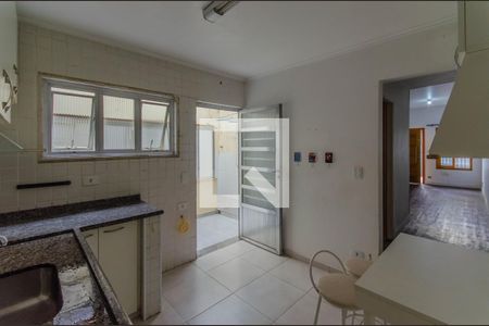 Casa à venda com 100m², 2 quartos e 1 vagaCozinha