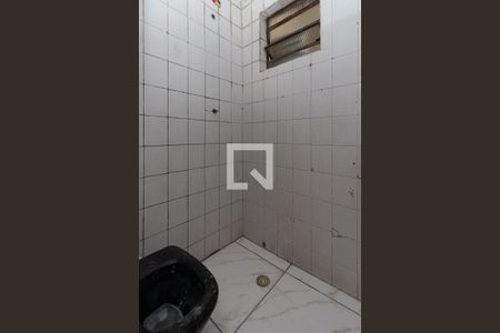 Casa para alugar com 70m², 1 quarto e 1 vaga Casa para alugar com 70m², 1 quarto e 1 vagaBanheiro