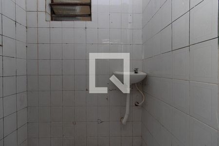 Casa para alugar com 70m², 1 quarto e 1 vaga Casa para alugar com 70m², 1 quarto e 1 vagaBanheiro