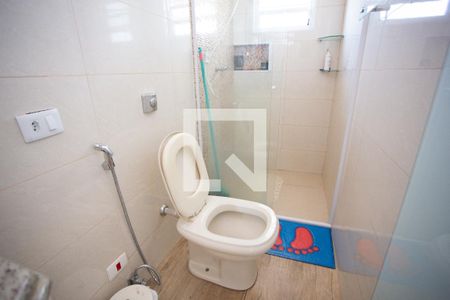 Casa à venda com 250m², 5 quartos e 4 vagasBANHEIRO QUARTO 5