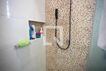 Casa à venda com 250m², 5 quartos e 4 vagasBANHEIRO QUARTO 3