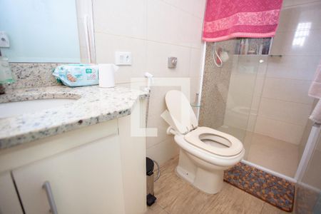 Casa à venda com 250m², 5 quartos e 4 vagasBANHEIRO QUARTO 4